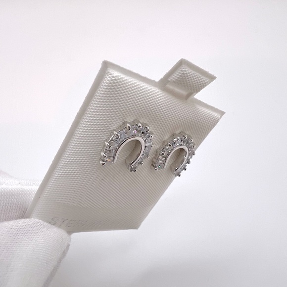 .925 Sterling Silver Cz Horseshoe Earrings - Picture 6 of 12